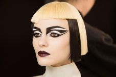 Max Factor Luncurkan...