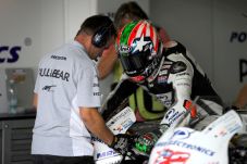 Hayden Yakin Honda Bersaing...