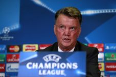 Van Gaal Ngamuk Pemain...