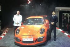 Porsche Indonesia Boyong...