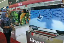 LG Bidik Semarang untuk...