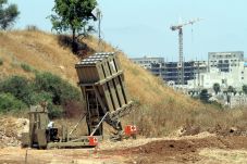 Khawatir Diserang, Israel...