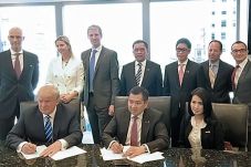 MNC Group-Donald Trump...