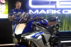 Yamaha All New YZF-R1...