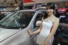 Gadis Cantik Mitsubishi...