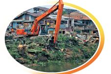 2019, Bantaran Sungai...