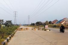 Banyak Proyek Infrastruktur...