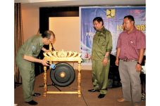 Benahi Permukiman Butuh...