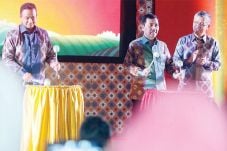 34 Provinsi Bersaing...