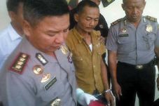 Bunuh Istri, Turino...