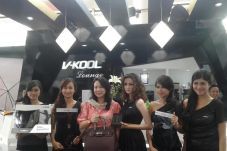 V-KOOL Hadirkan Lounge...