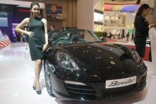Porsche Indonesia Akan...