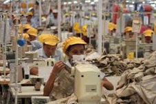 400 Pekerja Industri...