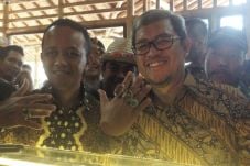 Batu Akik Akan Jadi...