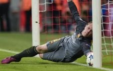 Penyelamatan Kiper Barcelona...