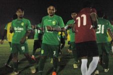 Persebaya Siapkan Evan...