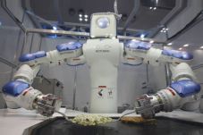 Robot Ini Bisa Bikin...