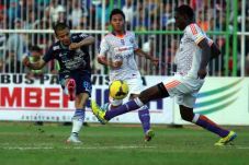 Dua Legiun Asing PSGC...