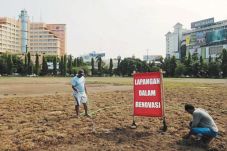Percantik Simpang Lima,...