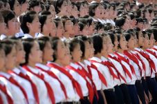 Paduan Suara Korut Gelar...