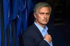 Chelsea Dipermalukan,...