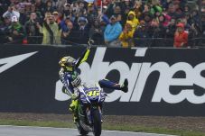 Rossi Belum Singkirkan...