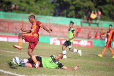 PBFC Paksa PBR Bertekuk...