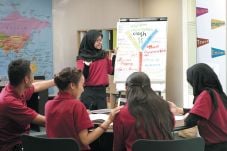 Menekuni Teknik Penerbangan