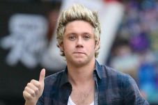 Diambang 1D Vakum: Niall...