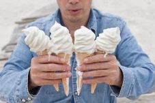 Segera hadir, Es Krim...