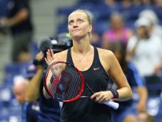 Kvitova Menang Mudah...