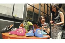 Slip on Shoes, Sepatu...