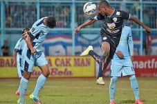 Arema Puji Kone-Koita,...
