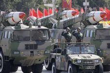 Parade Militer Akbar...