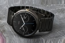 Moto 360 Terbaru Tampil...