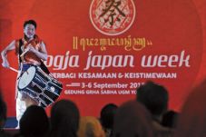 Peminat Budaya Yogya...