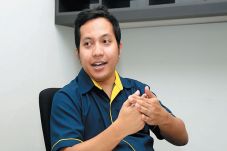 Populasi Besar Jadi...