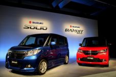 Suzuki Luncurkan 2 Varian...