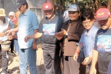 Tokoh Nasional, Tertarik...
