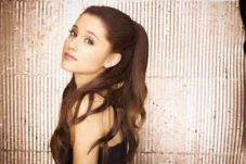 Ariana Grande Bocorkan...