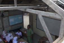 Sekolah Digusur, Siswa...