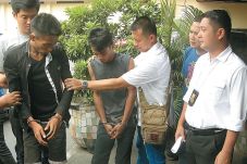 Spesialis Perampok Korban...