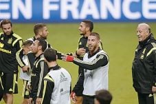 Del Bosque Tidak Takut...