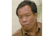 Mark Hanusz dan Pramudya...