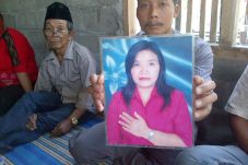 Kangen Yanti Dibawa...