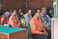 PSK dan Pasangan Mesum...