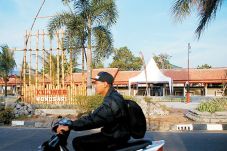 Akhir Tahun Alun-alun...