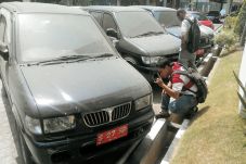Puluhan Mobdin Bekas...