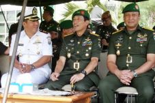 Mayjen TNI Teddy Lhaksmana...