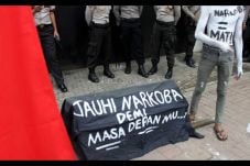 Ratusan Pengguna Narkoba...